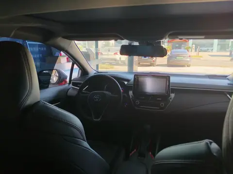 2023款 丰田 雷凌 1.2T 运动版