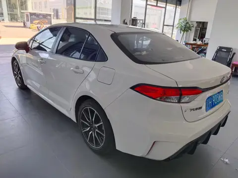 2023款 丰田 雷凌 1.2T 运动版