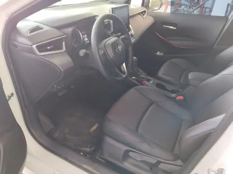 2023款 丰田 雷凌 1.2T 运动版